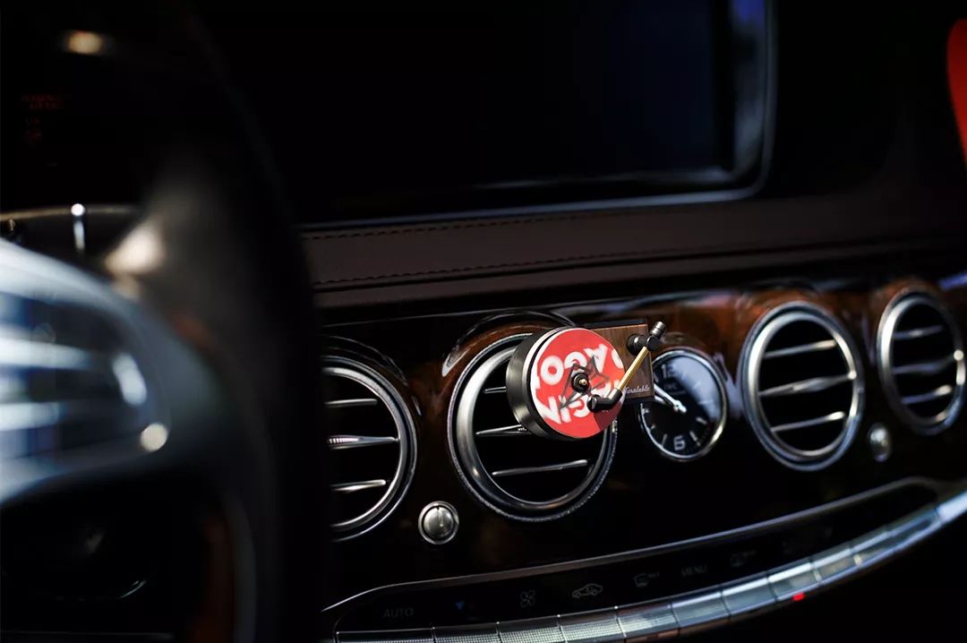 复古唱片机车载香熏,复古唱片车载香水