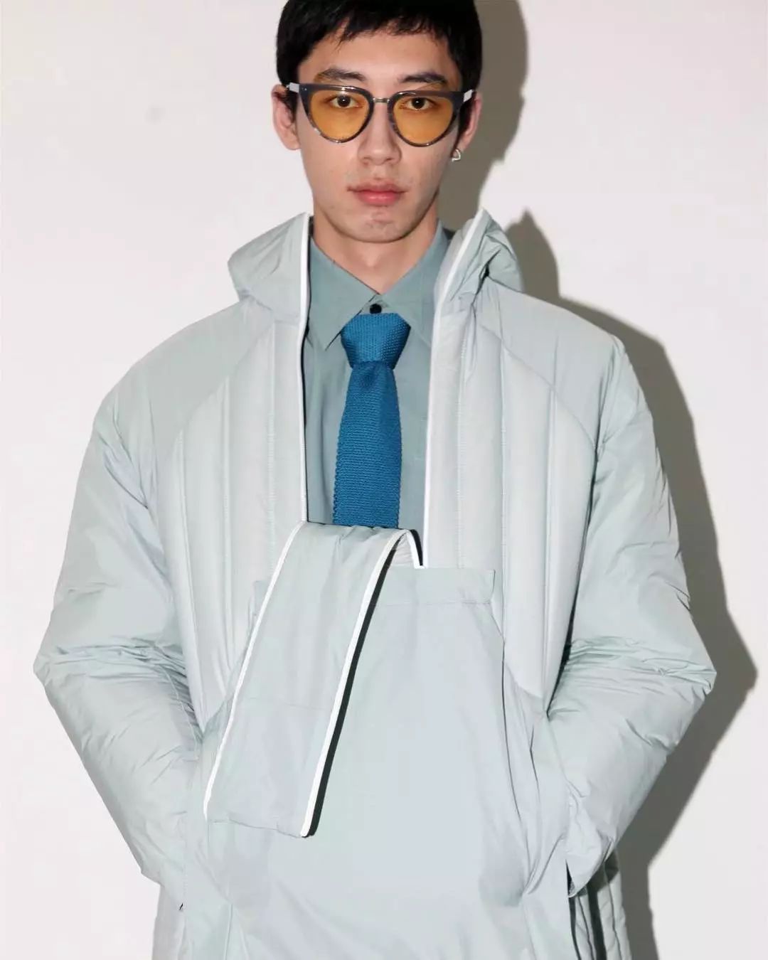 利郎男装秋冬流行趋势,2022男装秋冬色彩趋势