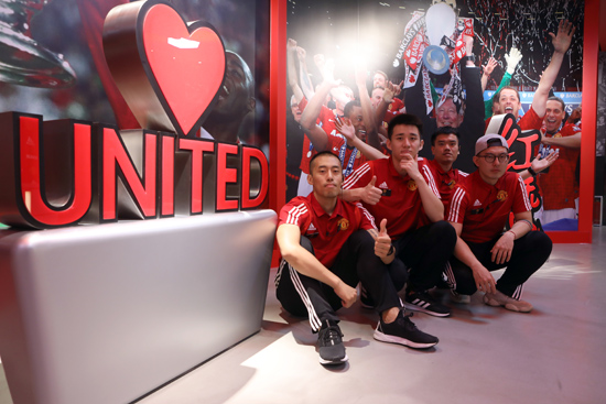 曼联将在中国开设体验中心,曼联体验中心开业视频