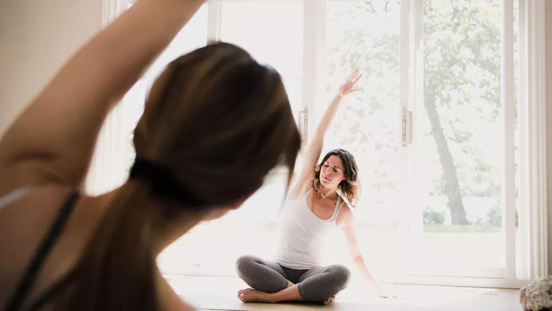 嘉华夏日运动盛惠来袭,全场瑜伽卡6.6折,健身卡8折