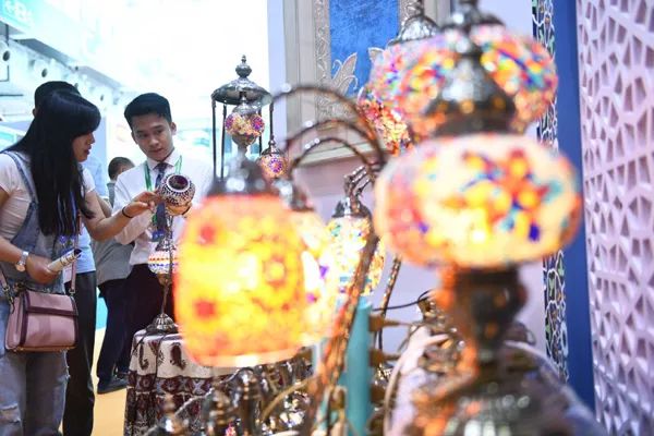 下雨对展会有影响吗,雨天适合逛展吗