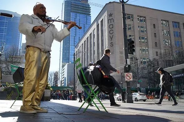 佳能r6和索尼a7m3和尼康z6,索尼a7m324-105和尼康z6