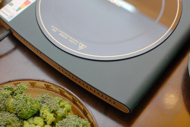 瀛曞闃茶緪灏勭數纾佺伓,鑰佸紡闃茶緪灏勭數纾佺伓