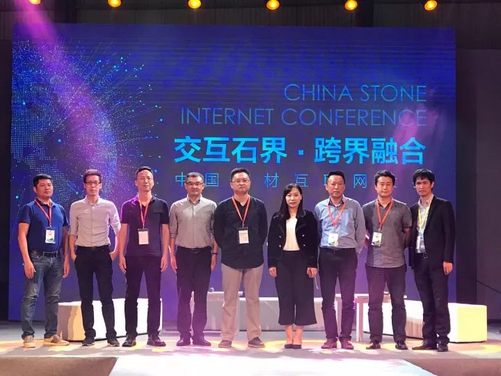 她不做微商、不做代购，却通过经营朋友圈月入10万+|线上课堂