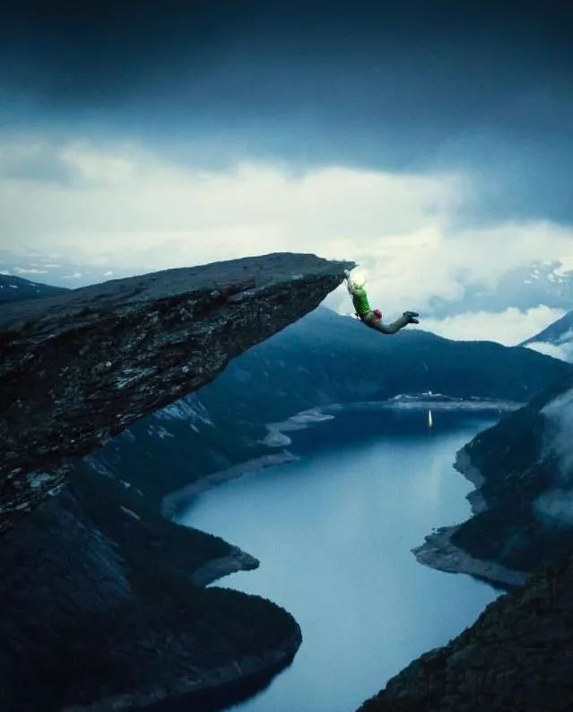 时差岛法国人,时差岛上