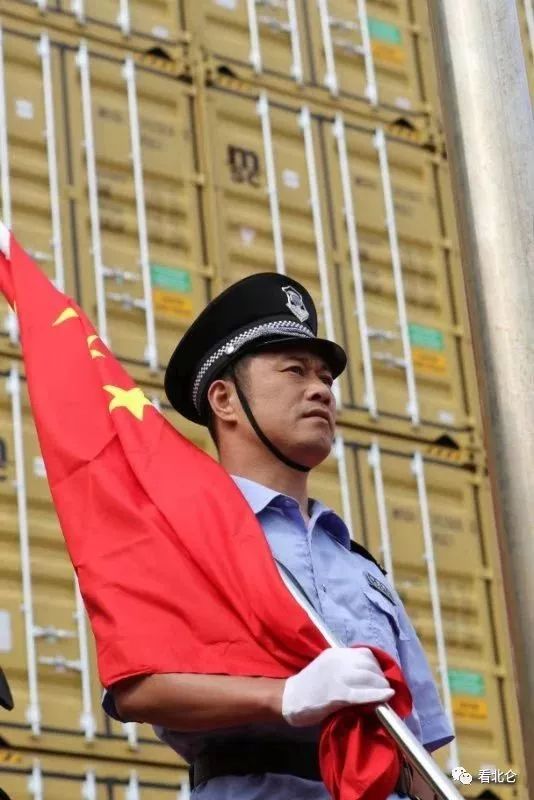 宁波北仑银泰地铁站,银泰表白