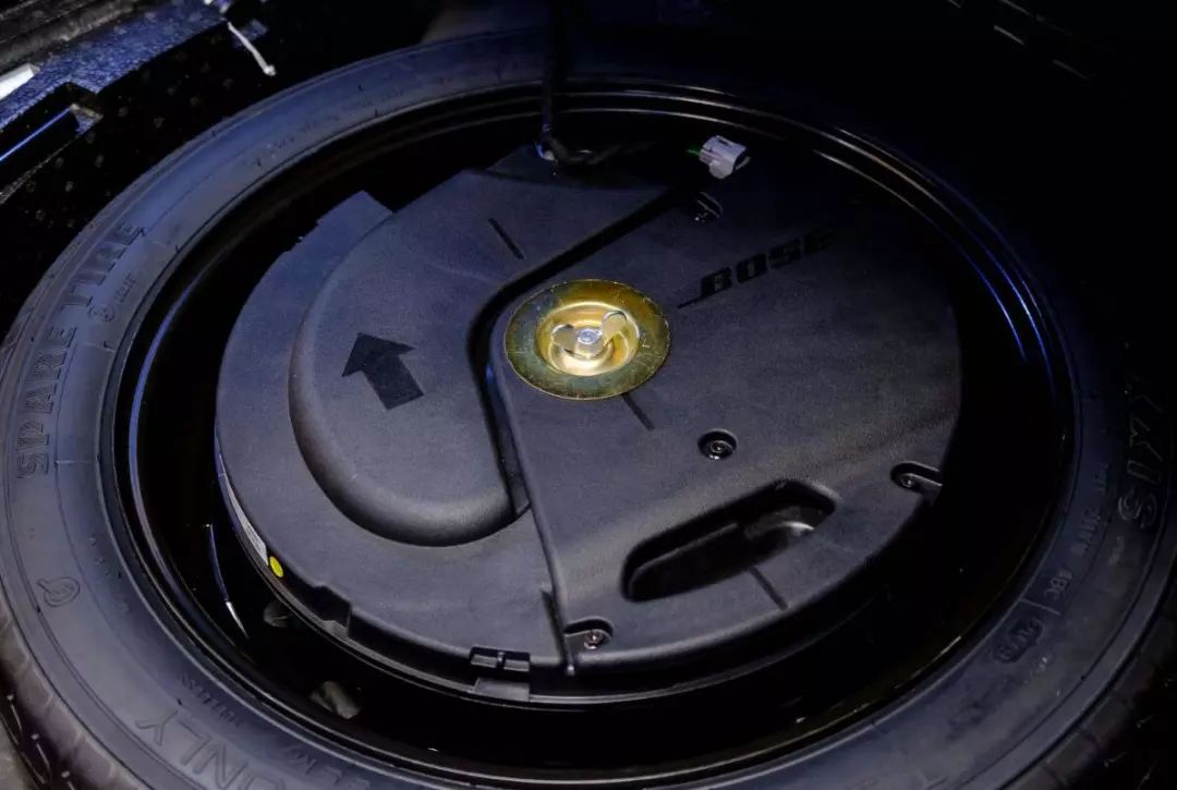 车界任意门，这款车带你一秒置身波士顿交响乐大厅