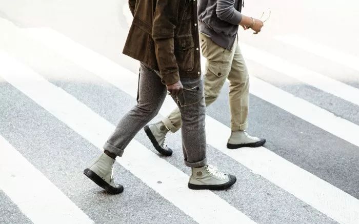 看完各种鞋之后，还是觉得“*用军**鞋”才是真爱