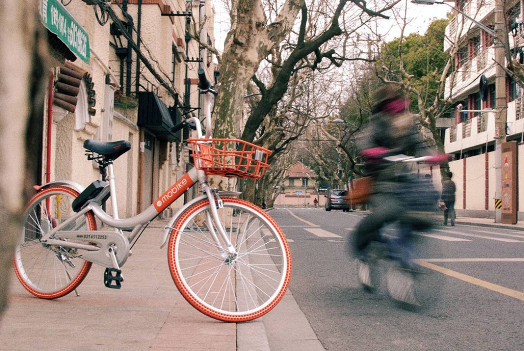 观察|利润下跌近8成，一汽轿车“临降不乱”背后有啥“大”原因？