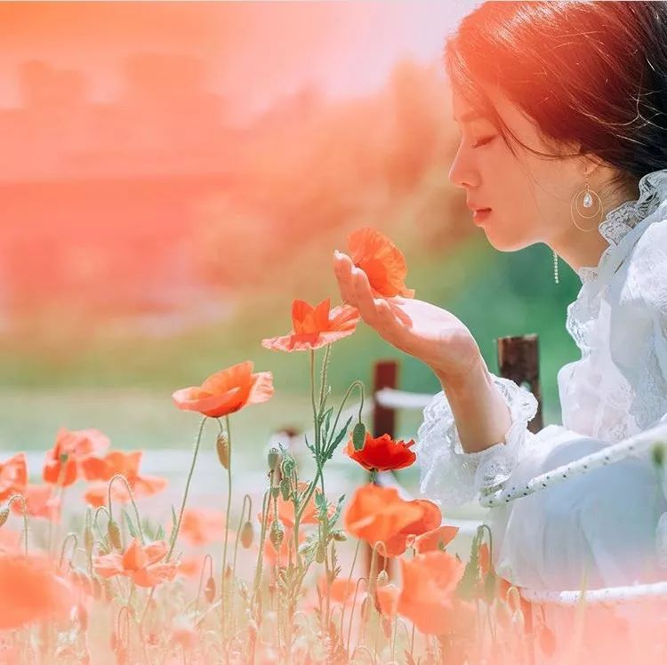 这样拍背影真的太好看了,怎样拍侧脸好看霸气