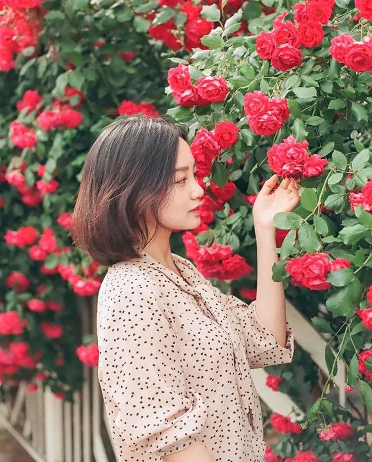 这样拍背影真的太好看了,怎样拍侧脸好看霸气