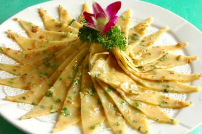 山东菏泽有什么好吃的小吃,山东临沂最好吃的地摊小吃视频