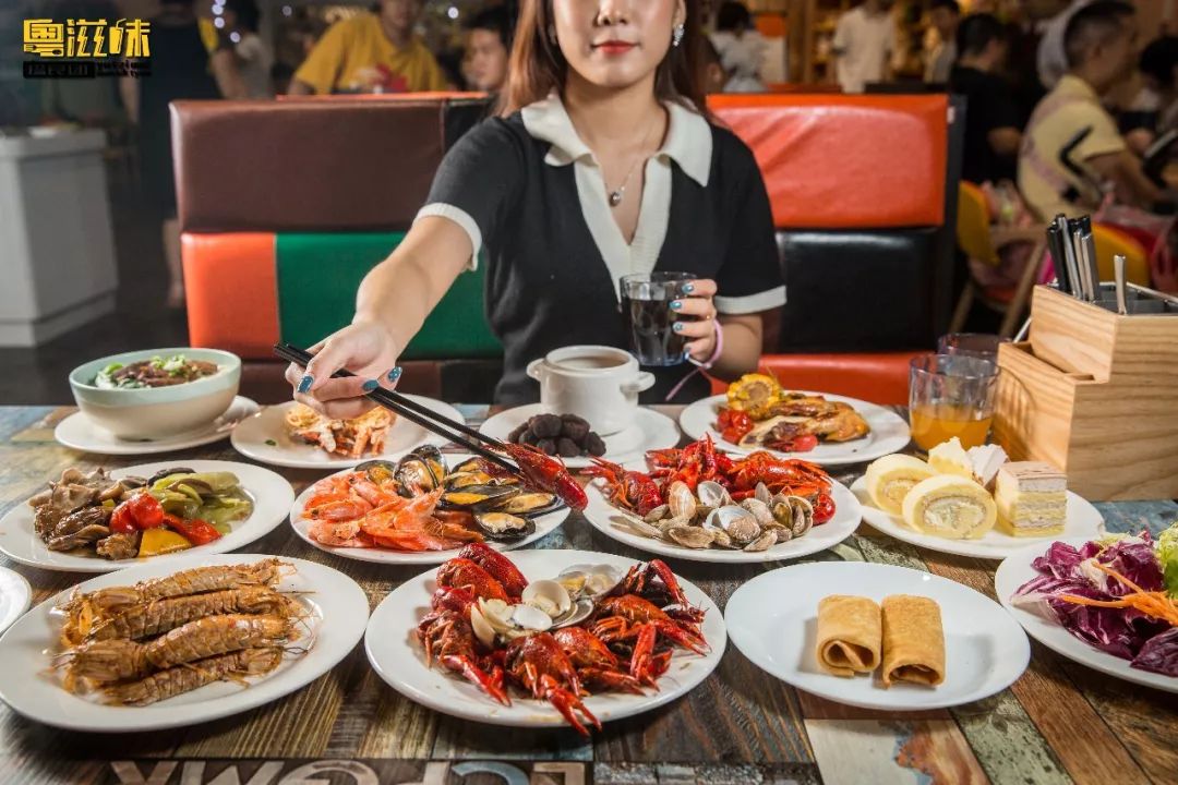 夏日花式玩法！极致视觉体验+五星级海鲜大餐，99元潮玩一整天