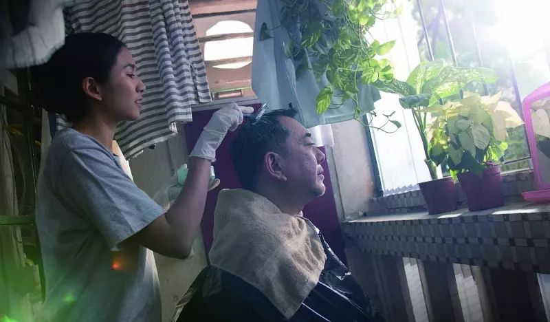 这个时候看《沦落人》，可真是百感交集啊