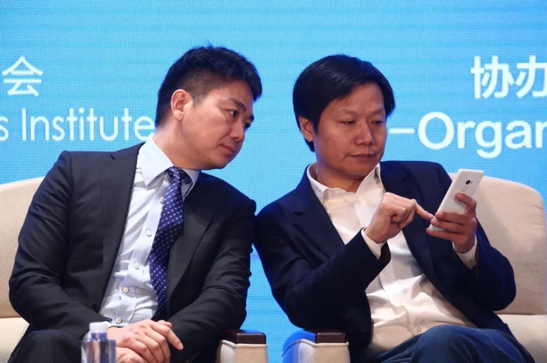 颠覆者美团,小米搅局者