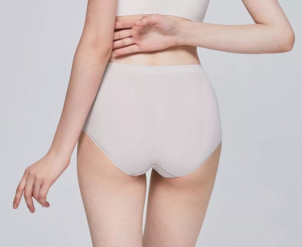 薄薄一条无缝*裤内**，80~160斤都能穿得合身、舒服