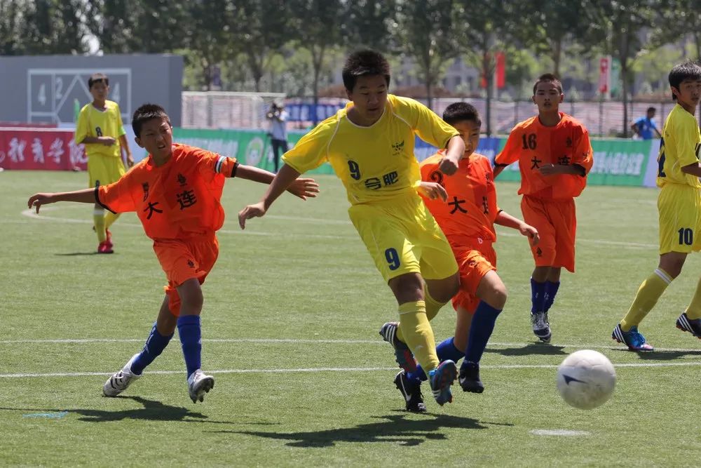 国家关于校园足球的最新政策,国家出台关于校园足球的政策