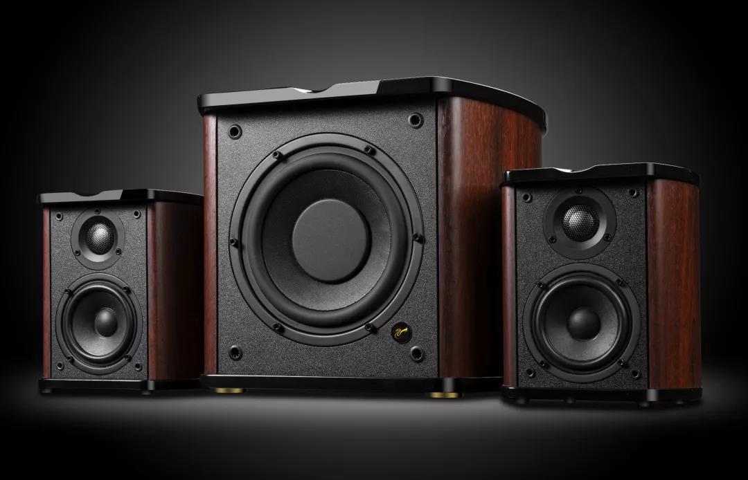 桌面hifi音响一体机,惠威m50wmkiii和m100mkiii怎么选