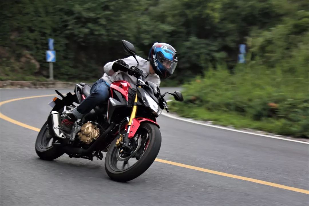 新大洲本田cbf190r与五羊本田cb190,cbf190r新大洲本田测评