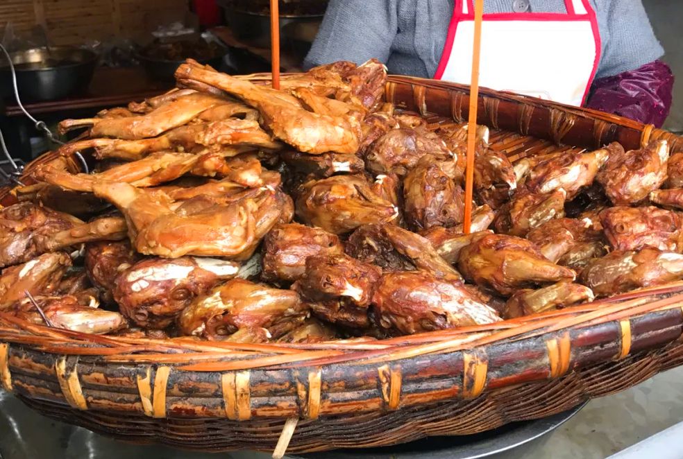 成都人喜欢兔子吗,成都人为什么这么喜欢吃兔头