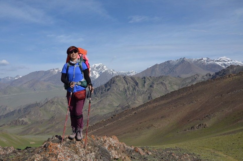雪峰冰川雪莲草甸十分的激动八分憾——2019年7月环博格达纪实