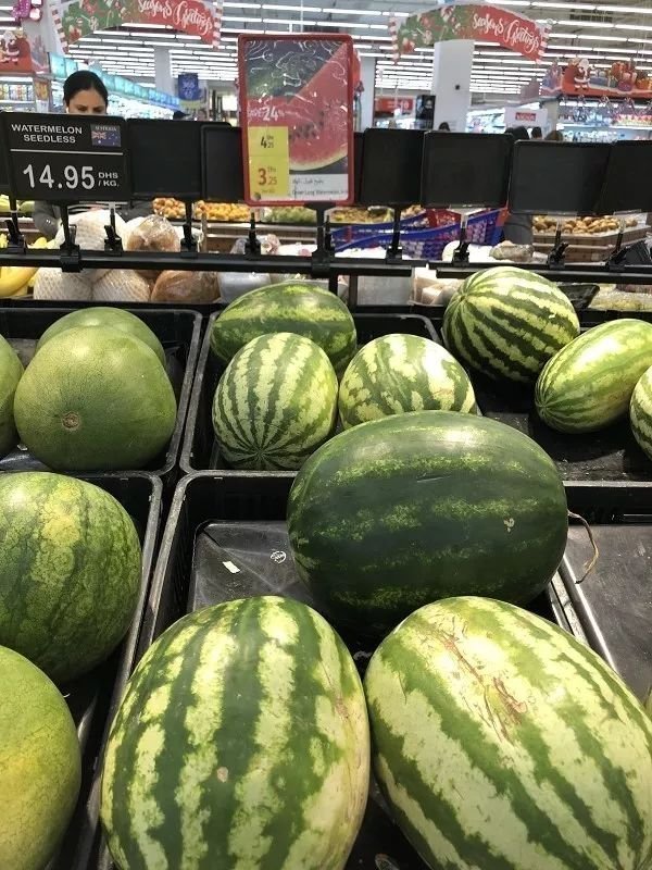 在迪拜生活需要多少存款,在迪拜普通人打工生活消费高吗