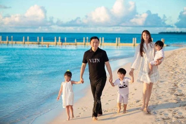 大家误会了，她明明是最努力的豪门阔太