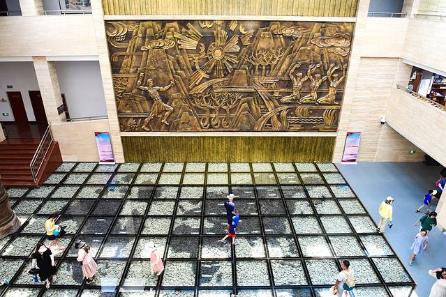 北纬38度仰望星空，每个人都拥有头顶，为什么却看不到星空