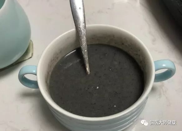 这12种有毒食物你可能天天在吃,别再吃这三种食物毒性太大