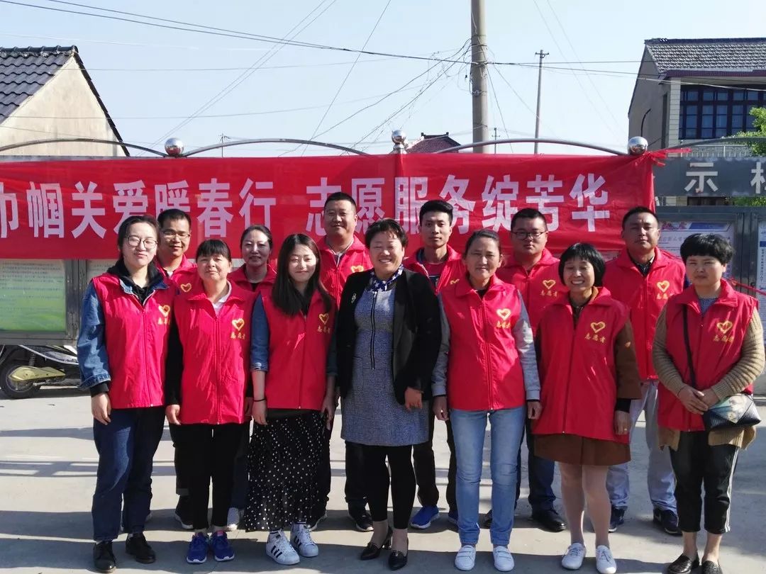 寻访三八红旗手精神|王红妹：她让*党**徽在农村的土地上闪光