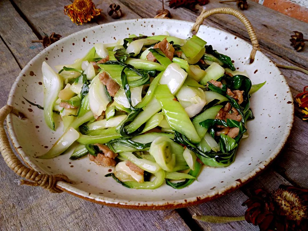 剩菜剩饭应如何处置,剩菜剩饭放冰箱冷藏能保存多久