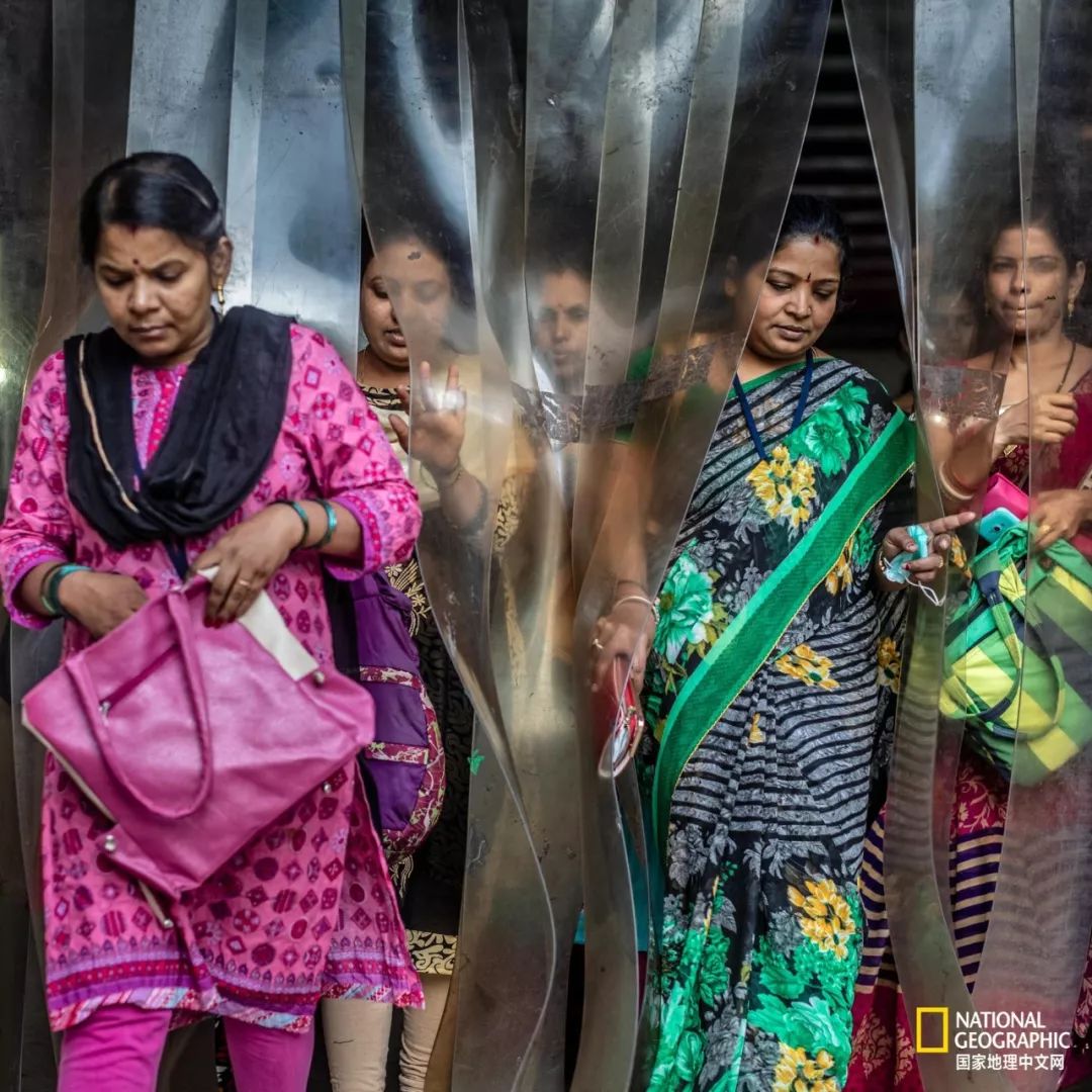 1/7地球人正在逃离家园