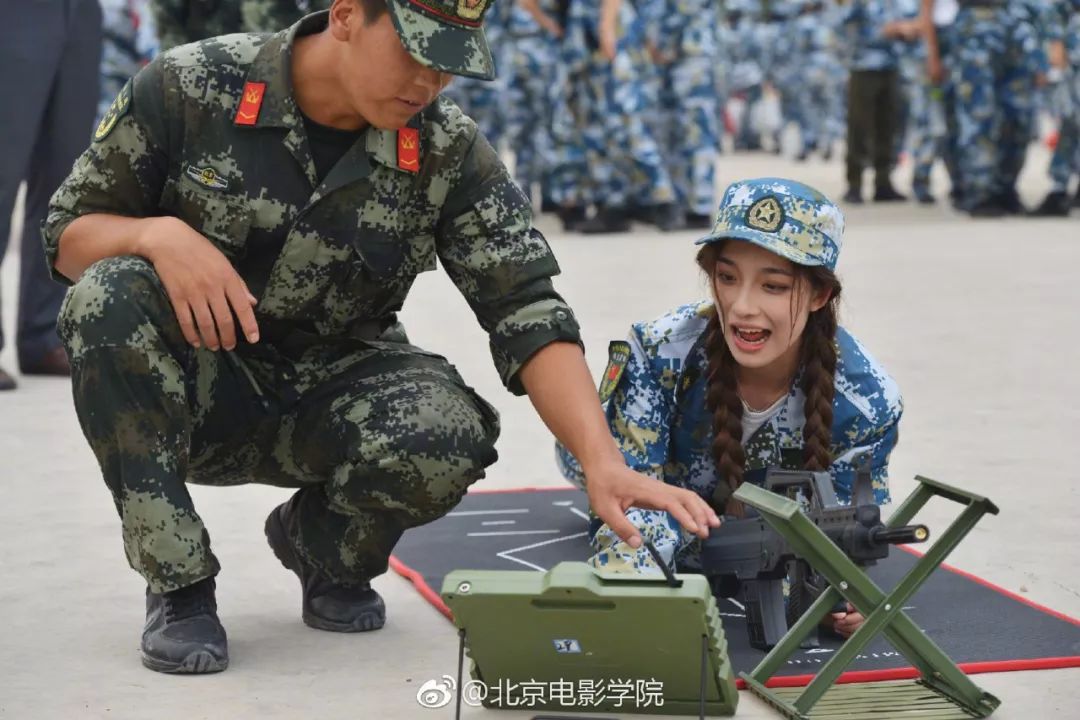 新生攻略军训必备好物篇,军训指南大一开学必备