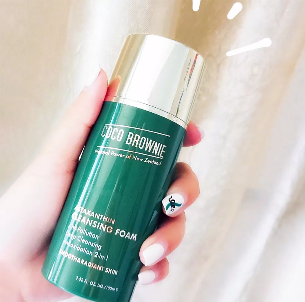 用它洗脸，脏东西自己浮出来，比做10次面膜还管用！丨开团