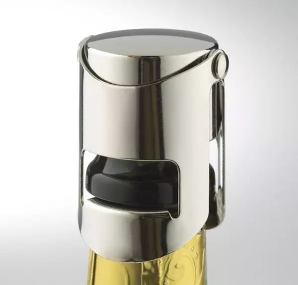 喝不完的香槟，如何保持气泡不流失？