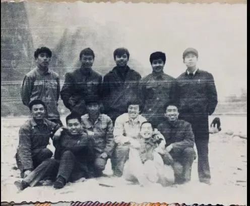 画师王国栋离世,留下他与*安门天**毛主席画像鲜为人知的故事