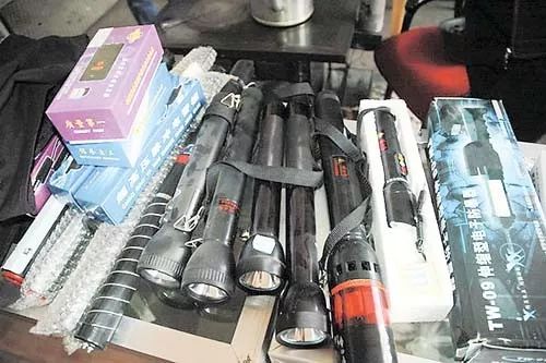 女子借10万陷入套路贷,借3000利息涨到几十万