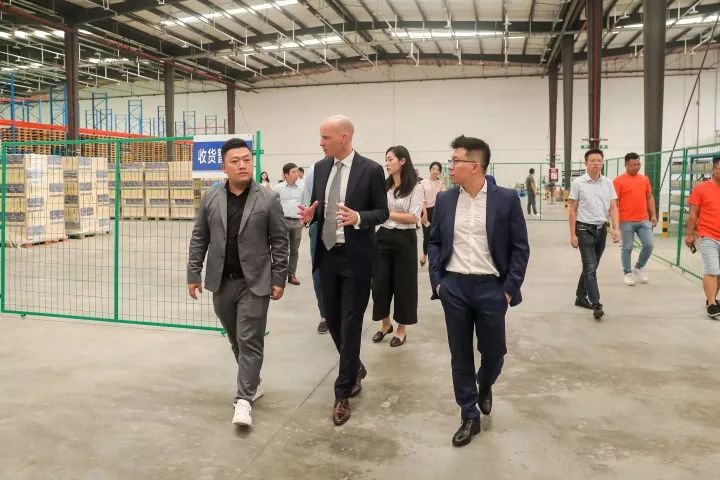 青白江保税物流中心仓库,青白江跨境保税体验中心