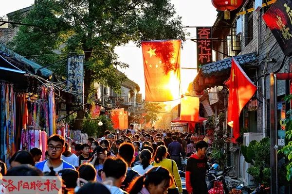 刷屏!一份考卷难倒了洛阳人,全答对的人没几个…