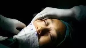 对韩国女孩而言，整形术是枷锁吗？