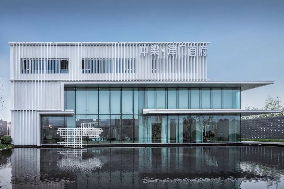 星之所向聆风,星之所向