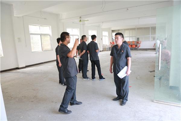 镇平法院执行局郭亚海,法院三剑客