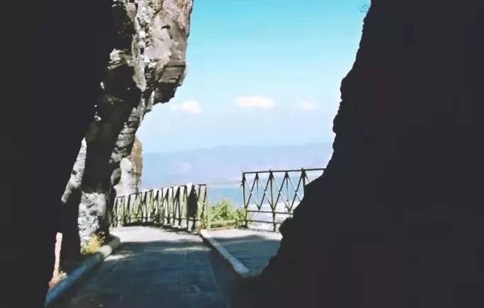 周边游丨苍山到底是座什么山？