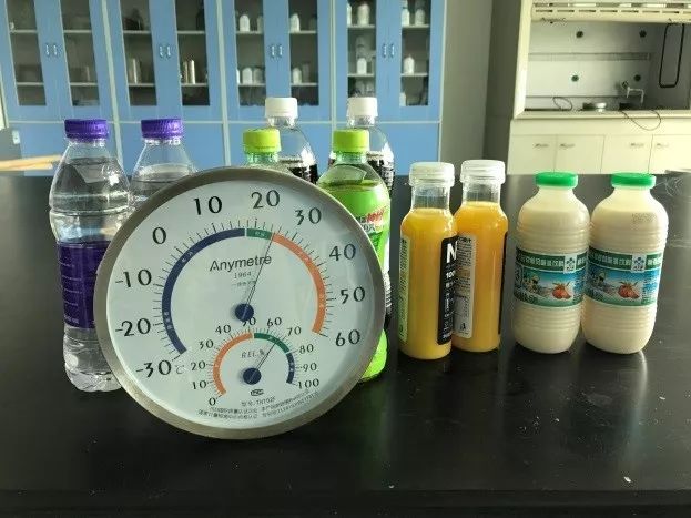 饮料打开常温下可以存放多久,饮料一次喝太多有什么危害