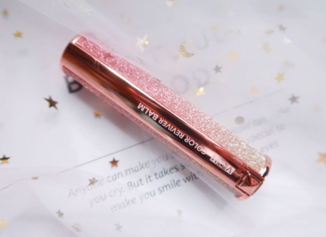 沙漠唇专用唇膏,沙漠唇滋润口红