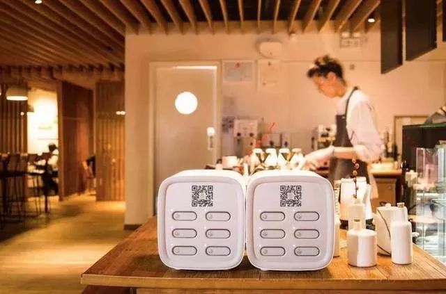 共享充电宝这两年:真香、逆袭和涨价