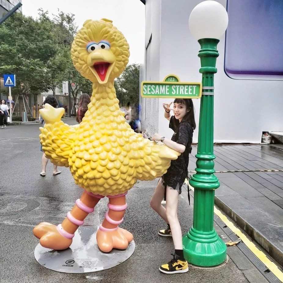 8孔aj1和九孔aj的区别,ajmid穿七孔与八孔哪个好看