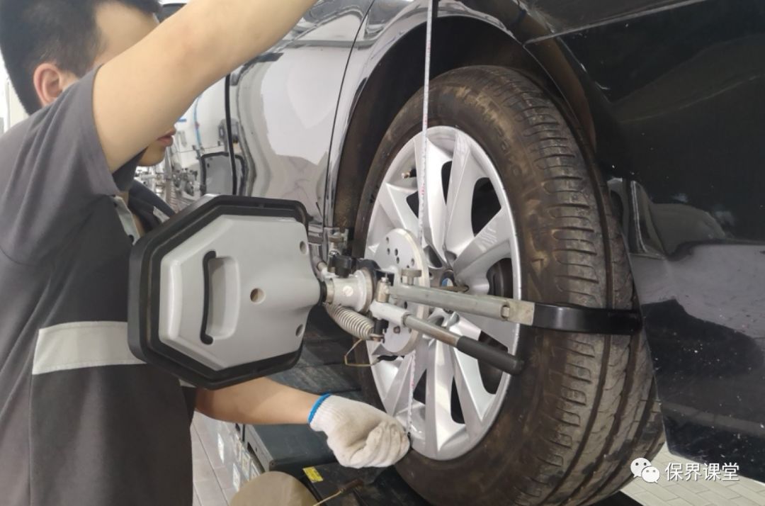 修车四轮定位是最后一步吗,四轮定位差值大在保修范围内吗