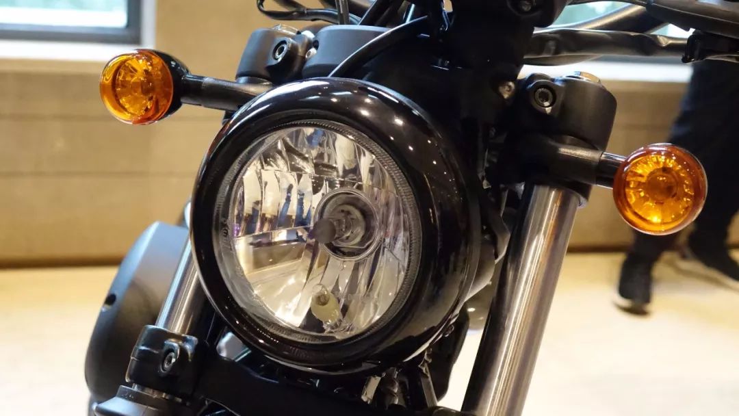 大韩轻骑gv300s经典版评测,高性价比二手巡航车报价