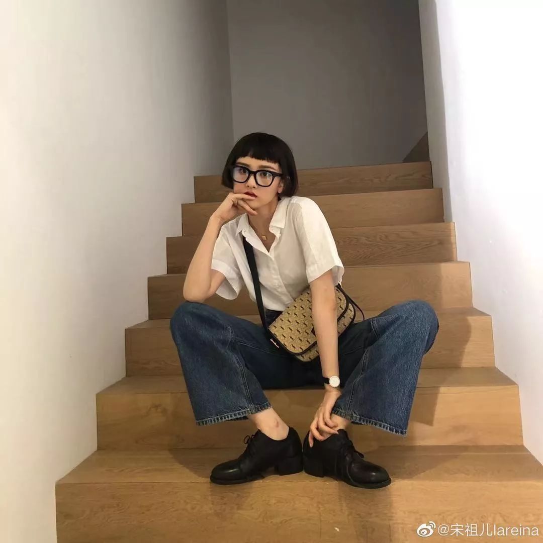 继杨幂之后的又一带货女王出现,带货女王杨幂有多厉害